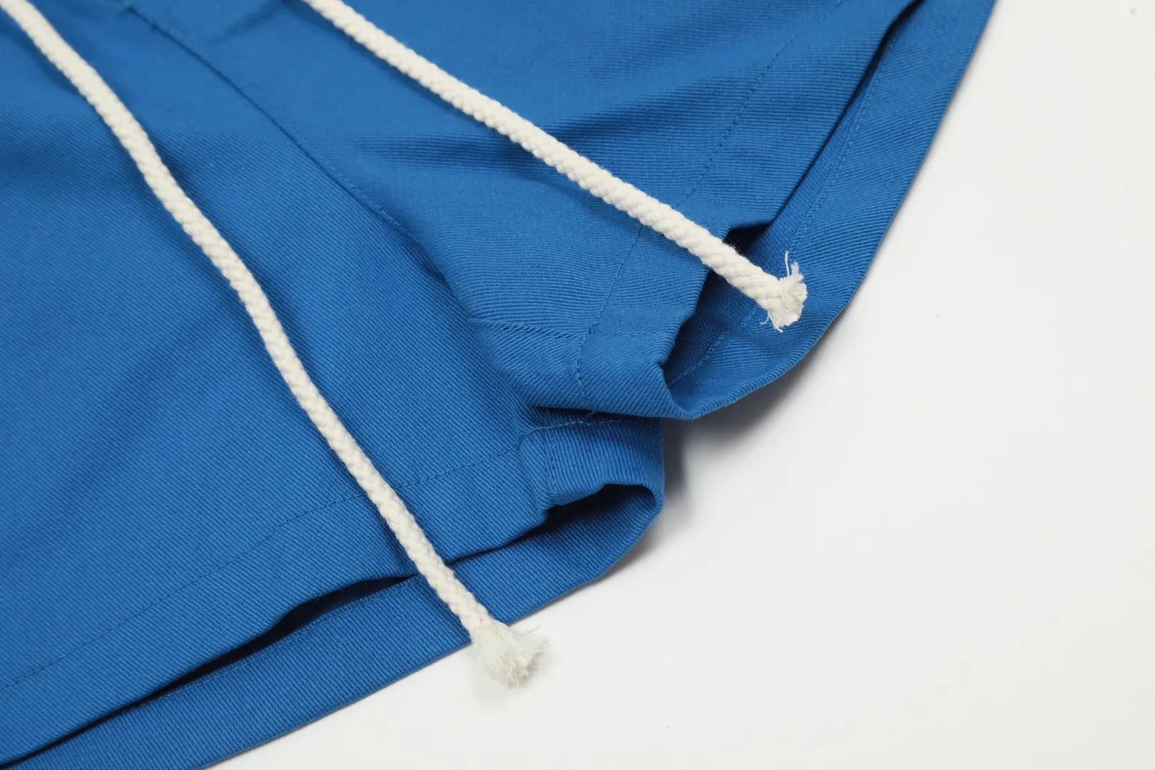 🅿️156 "Top Quality" Style No.: D001# [Ralph Lauren Paul small label war horse basic women's shorts] ✅Slim and sexy slim-fitting style for hot girls to show off the figure. Ten colorful colors. ✅Summer fresh, classic and versatile drawstring basic classic shorts. ✅Lazy style must-have item. The upper body has a fresh feeling. ✅Pure cotton twill wash, fermentation wash treatment, retro and texture. ✅Specially for platform live broadcast. Wholesale entities. Summer running style ✅Simple and easy to match, light American style, super great ✅Summer standard, small and sexy is YYDS, a must for petite girls. Color: light blue white dark green orange light green colored blue yellow pink khaki black Size: S-L #Elastic waistline can be stretched